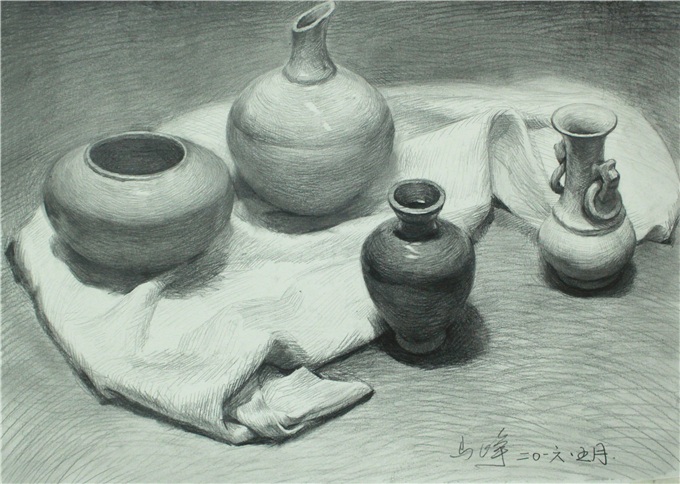 靜物素描襯布罐子范畫賞析