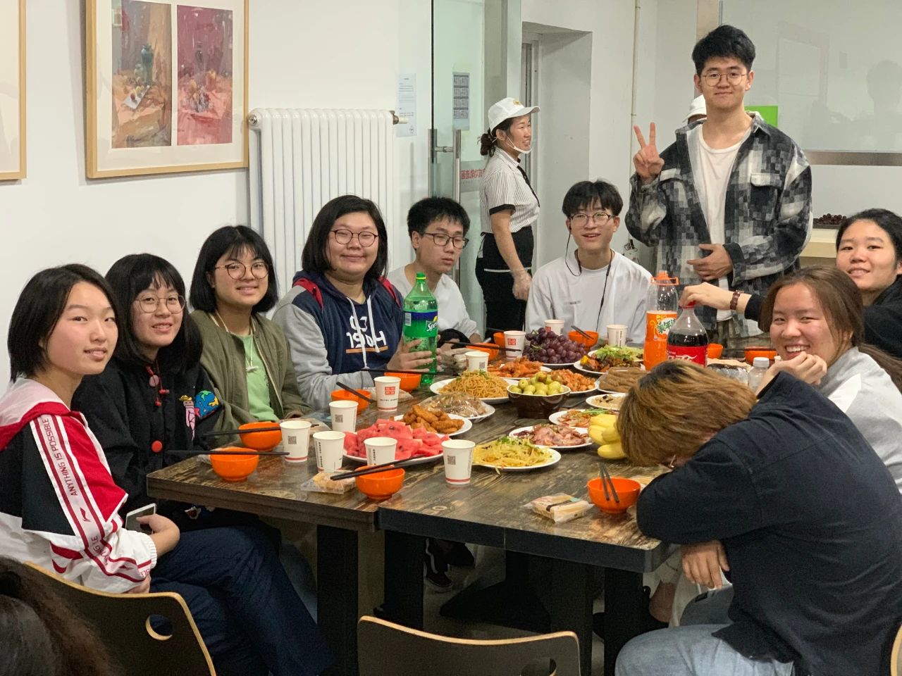 為什么畫(huà)室的學(xué)費(fèi)這么貴